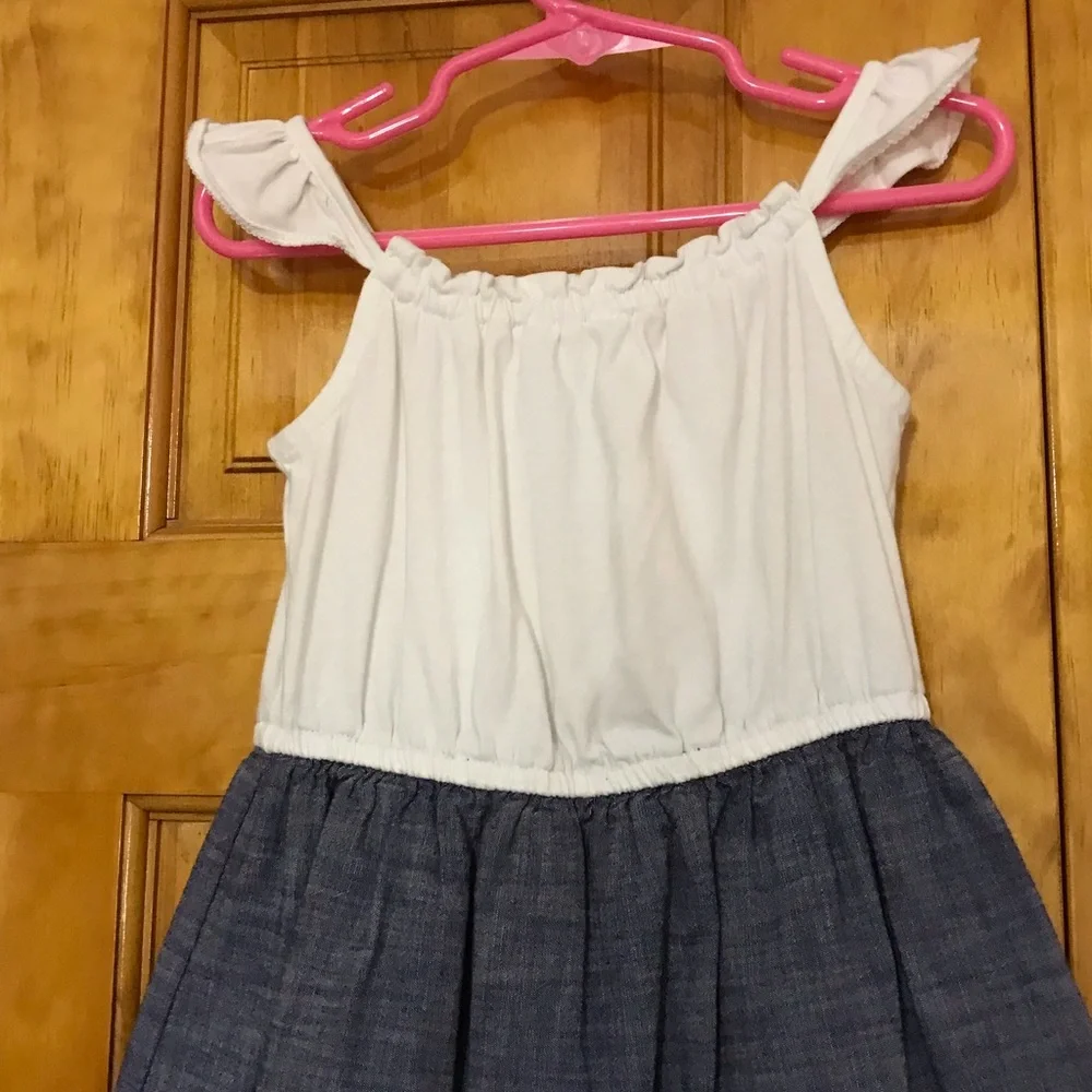 GAP baby white
